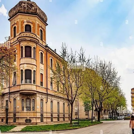 Porta Nuova - Alpitour Free Parking & Netflix Апартаменты