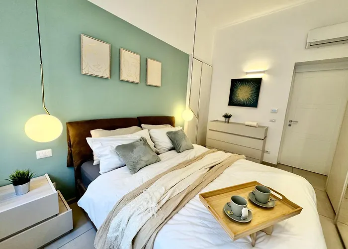 Porta Nuova - Alpitour Free Parking & Netflix Apartment Turin