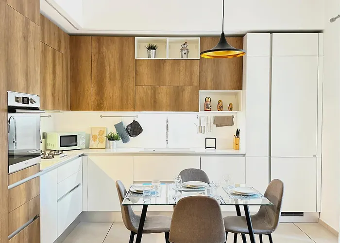 Apartment Porta Nuova - Alpitour Free Parking & Netflix