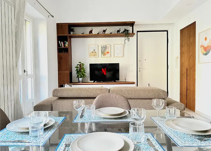 Porta Nuova - Alpitour Free Parking & Netflix Apartman *