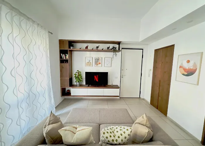 Apartment Porta Nuova - Alpitour Free Parking & Netflix *