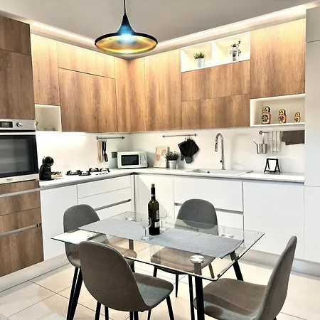 דירה Porta Nuova - Alpitour Free Parking & Netflix *